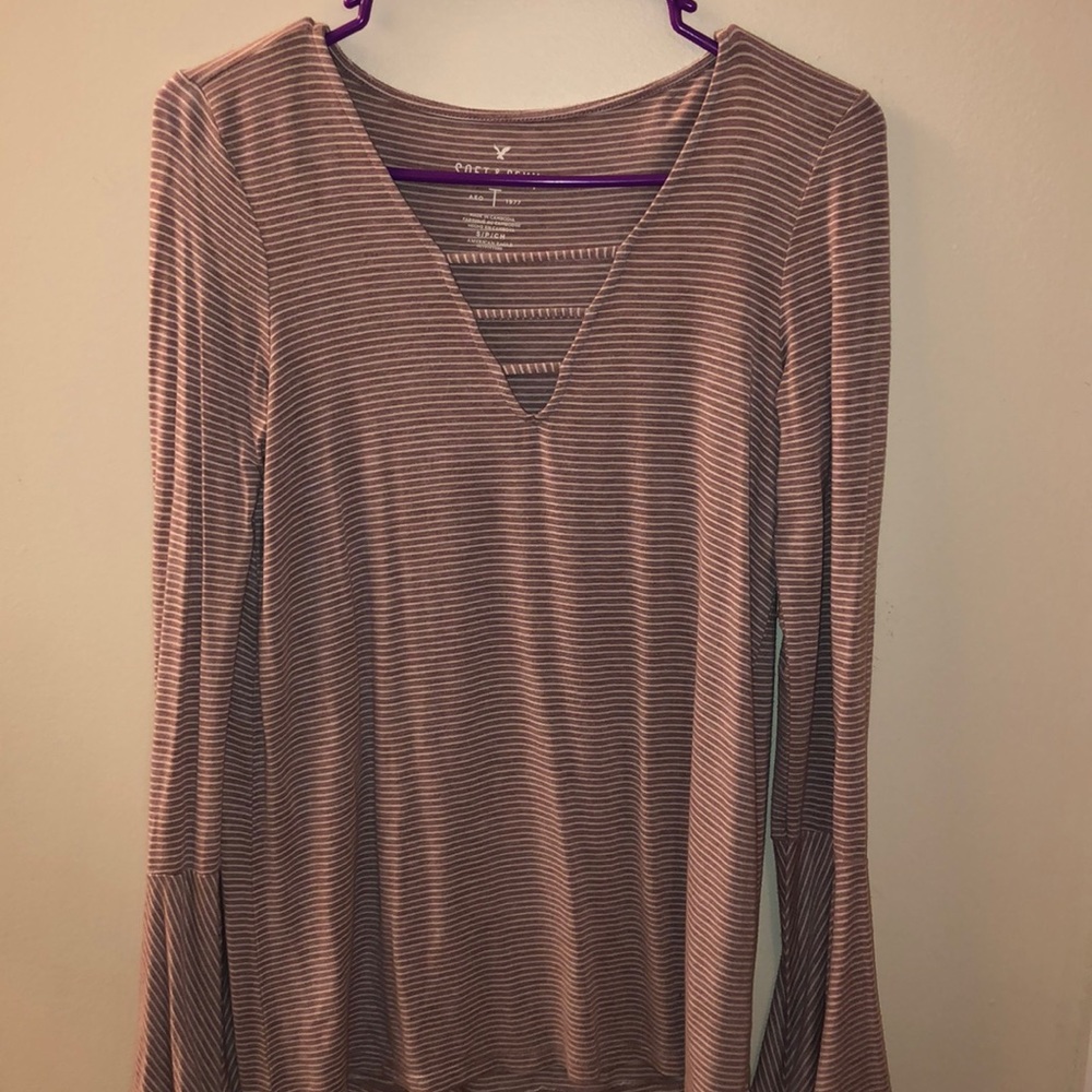 American Eagle Long Sleeve